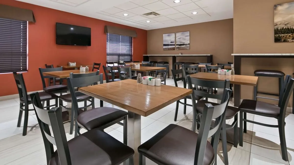 Entreprises 18 image BEST WESTERN PLUS RED DEER INN & SUITES