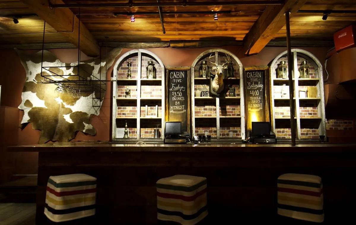 Business 17 image THE FIFTH EVENTS