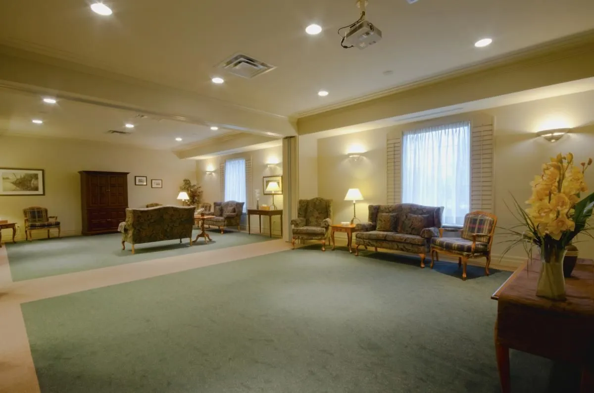 Entreprises 5 image KELLY FUNERAL HOME - BARRHAVEN CHAPEL