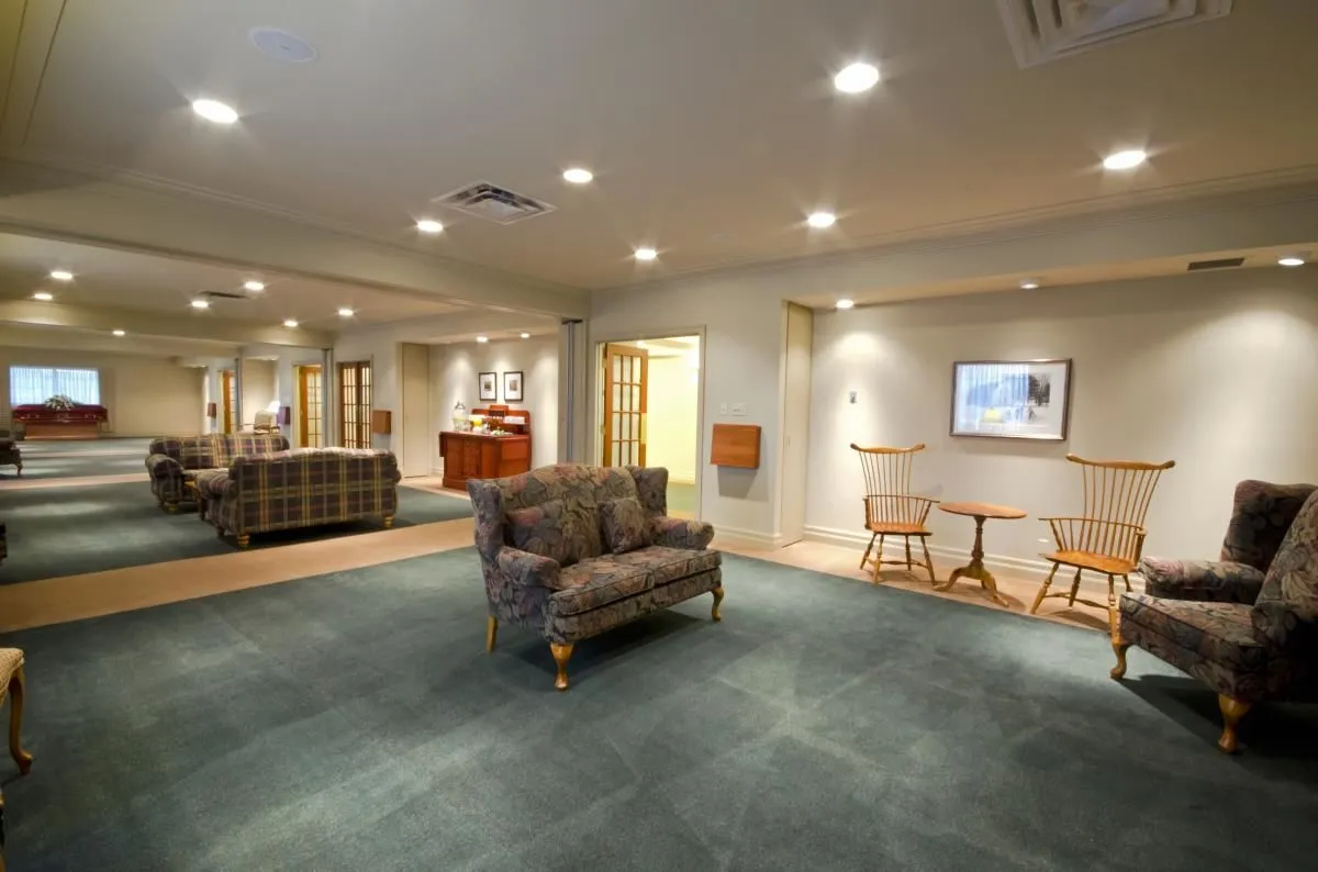 Entreprises 1 image KELLY FUNERAL HOME - BARRHAVEN CHAPEL