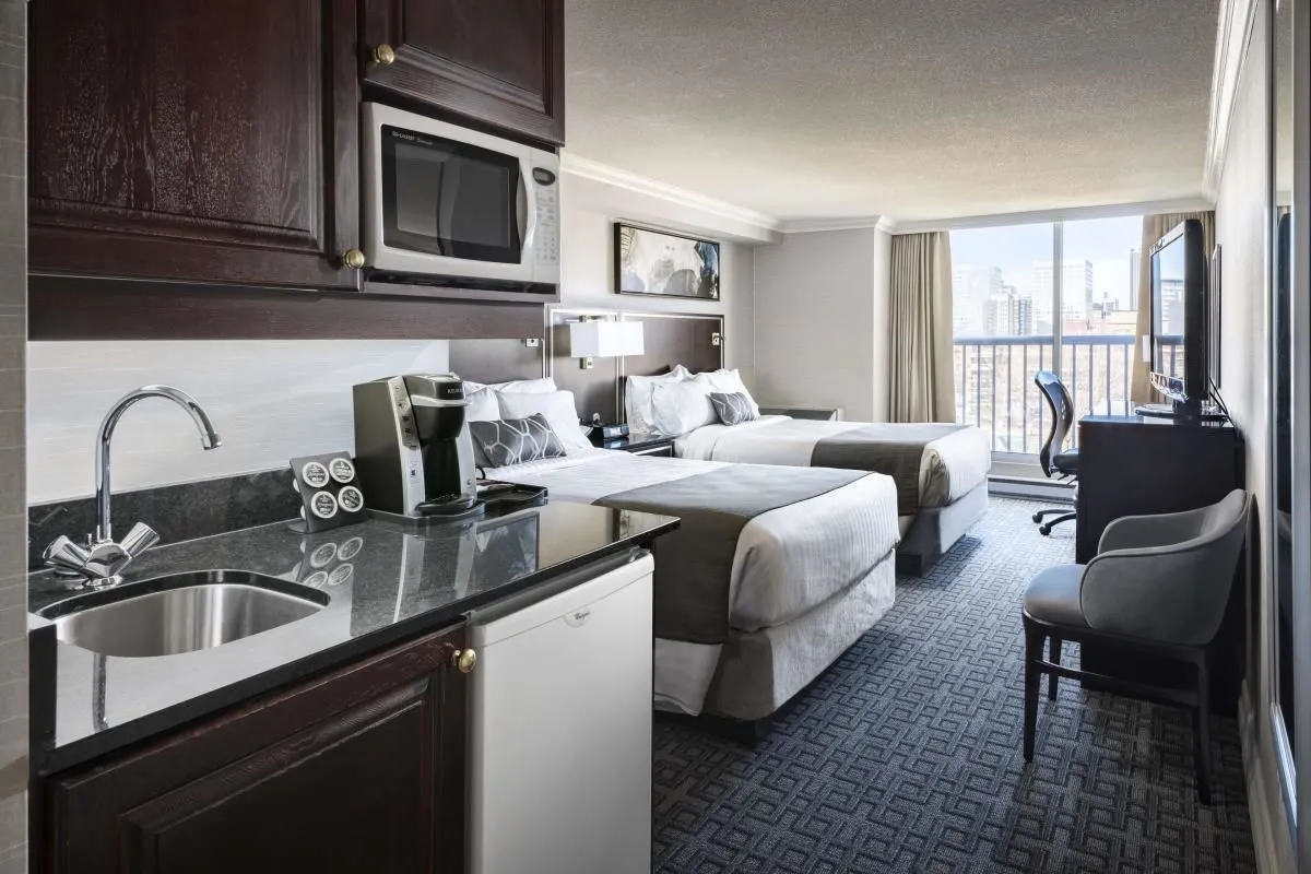 Business 11 image BEST WESTERN PLUS OTTAWA DOWNTOWN SUITES