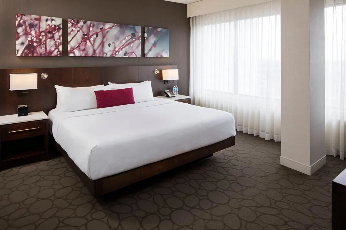 Entreprises 1 image DELTA HOTELS BY MARRIOTT EDMONTON SOUTH CONFERENCE CENTRE