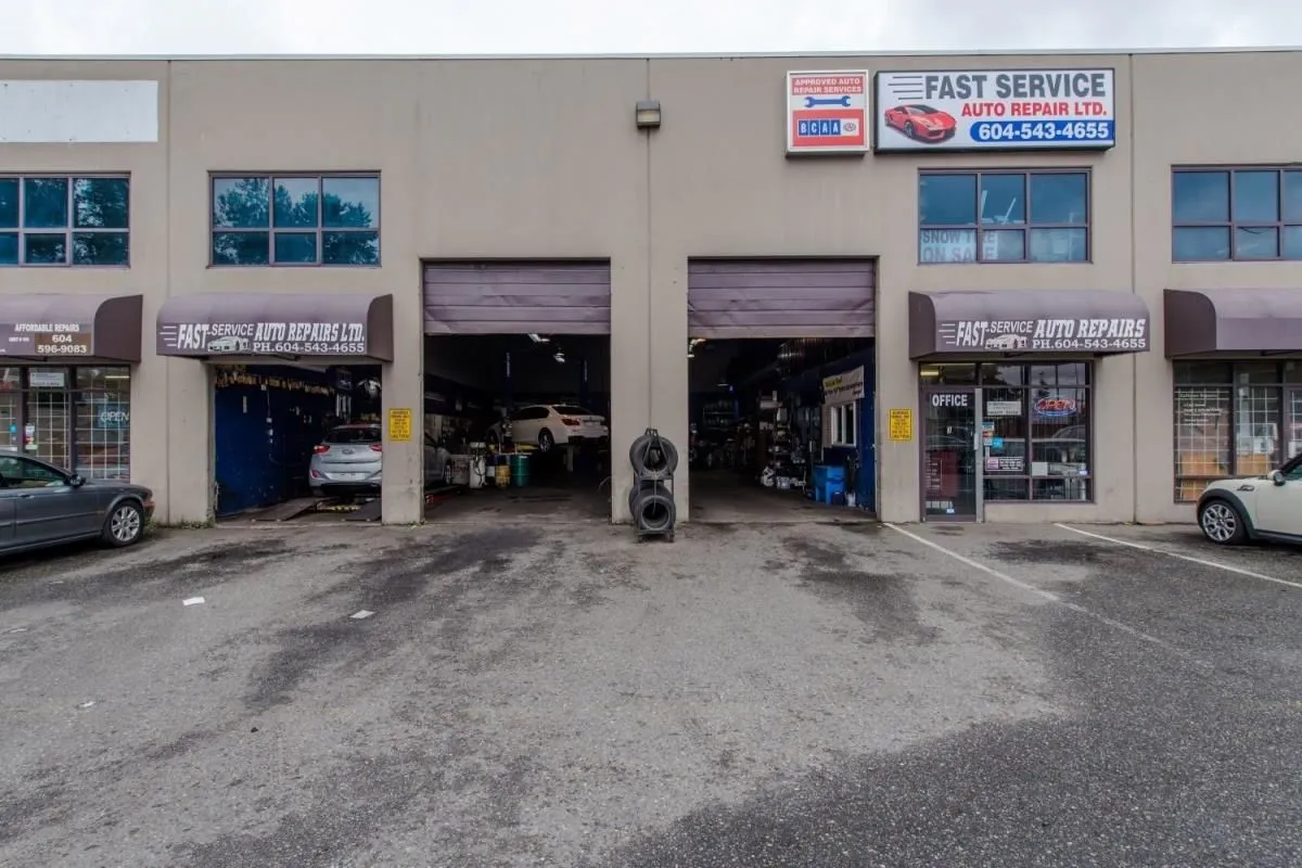 Business 4 image FAST SERVICE AUTO REPAIRS LTD