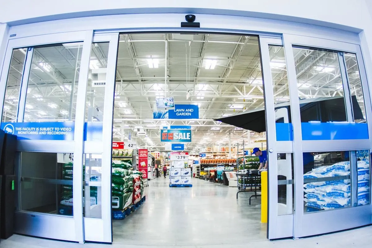 Business 7 image LOWE'S HOME IMPROVEMENT