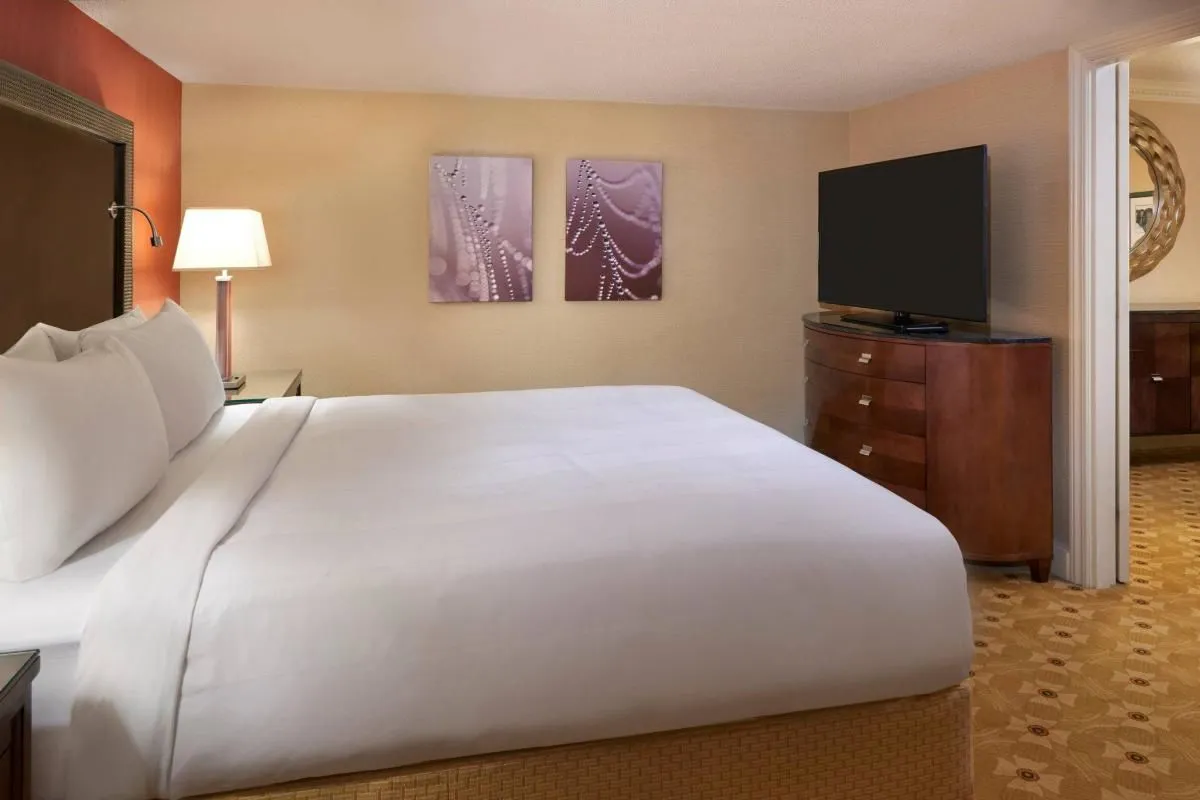 Business 13 image TORONTO AIRPORT MARRIOTT HOTEL