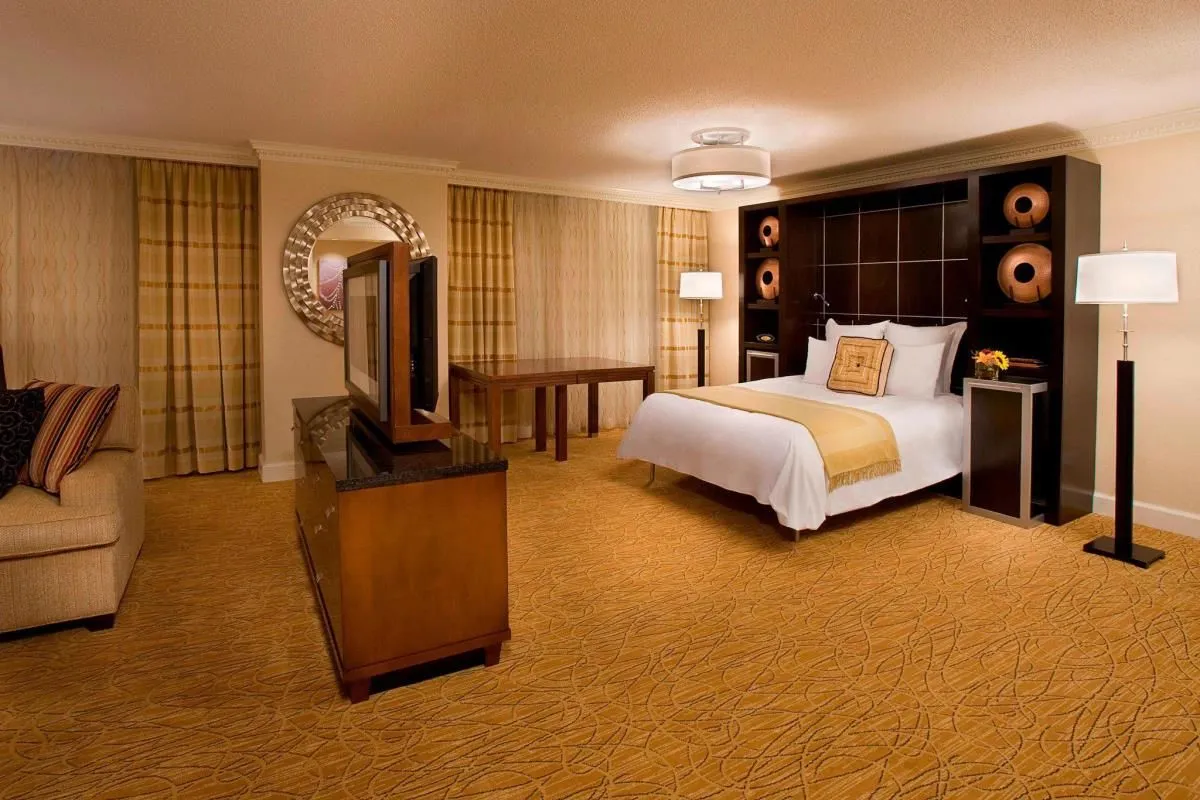 Business 4 image TORONTO AIRPORT MARRIOTT HOTEL