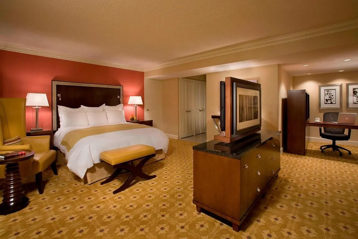 Business 36 image TORONTO AIRPORT MARRIOTT HOTEL