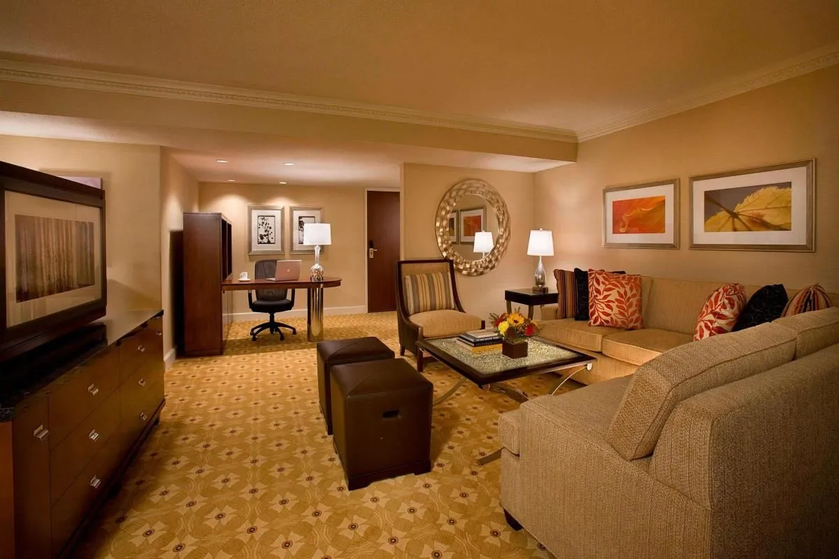 Business 43 image TORONTO AIRPORT MARRIOTT HOTEL
