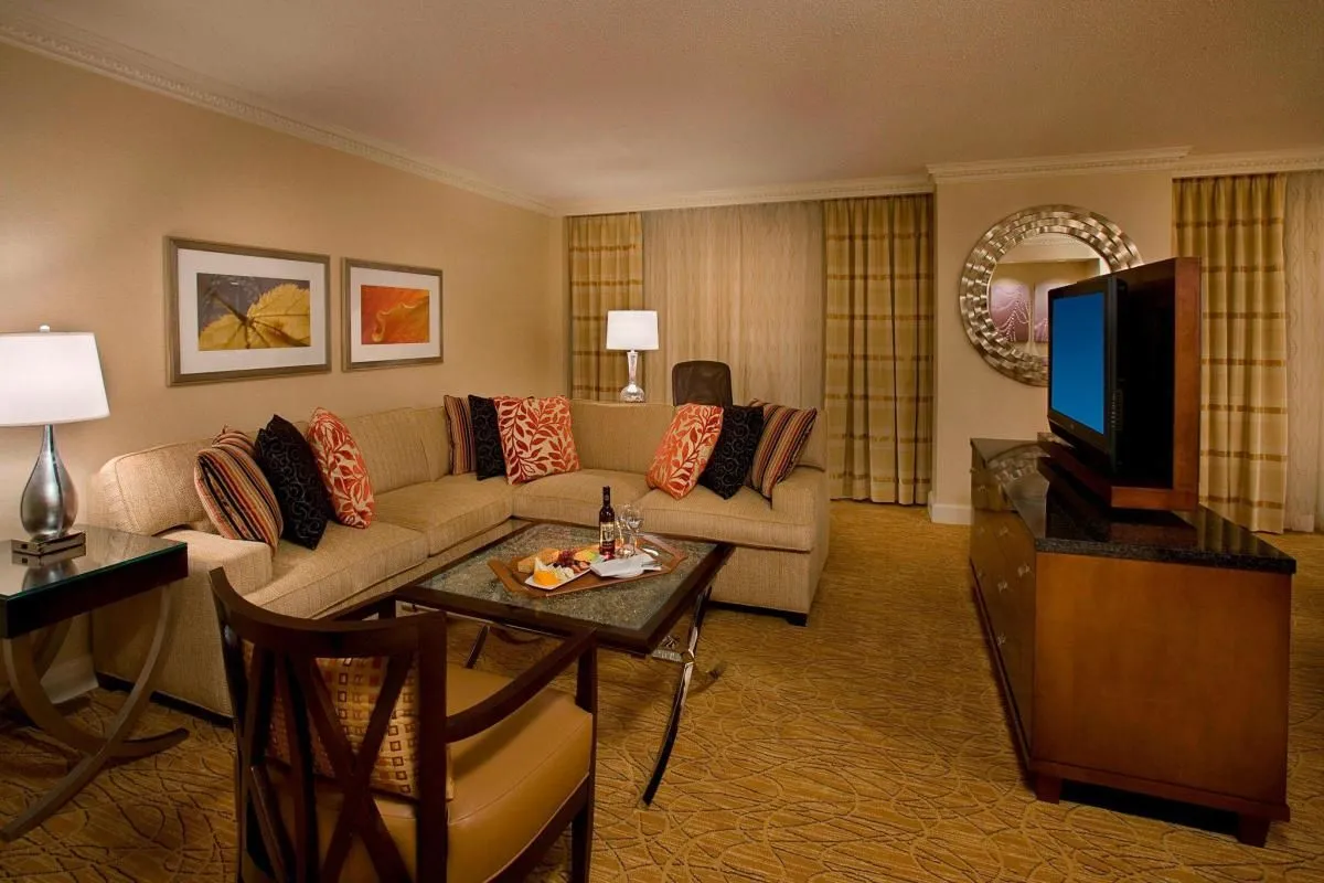 Business 8 image TORONTO AIRPORT MARRIOTT HOTEL