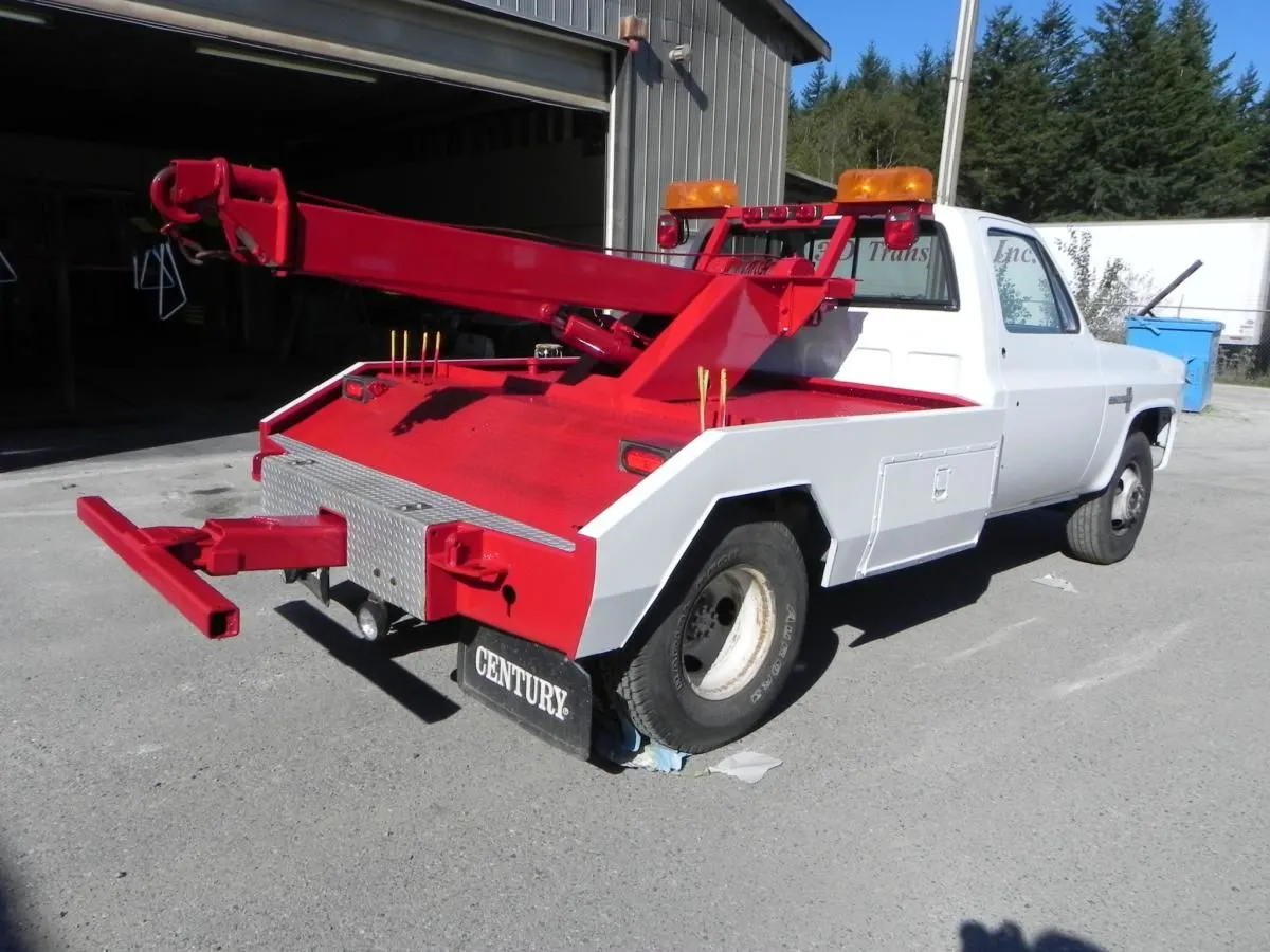 Business 1 image ICING ON THE CAR