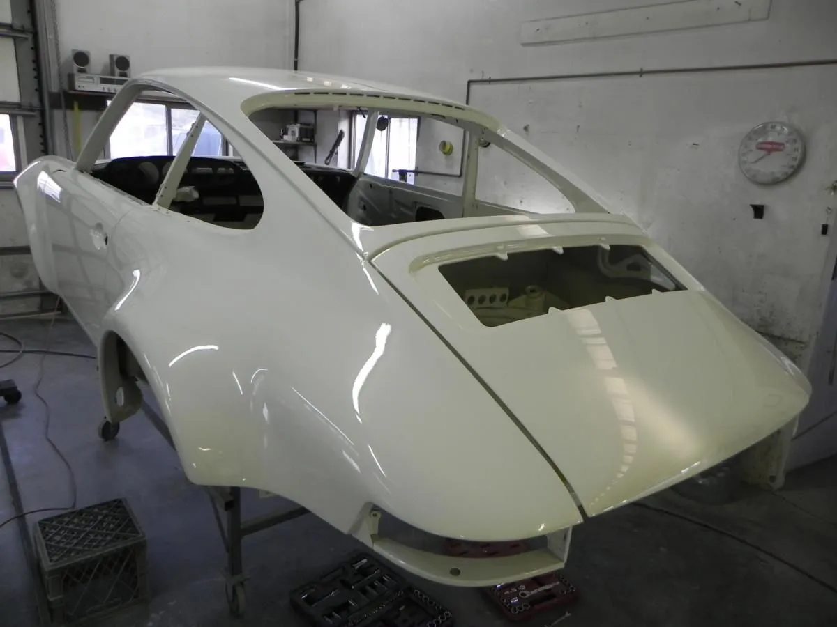 Business 2 image ICING ON THE CAR