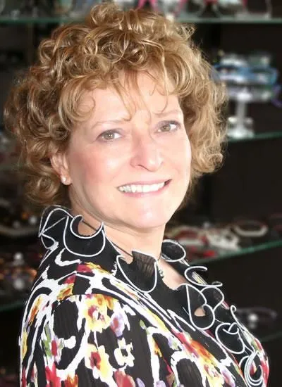 Business 4 image DR. FRANCINE GAUTHIER