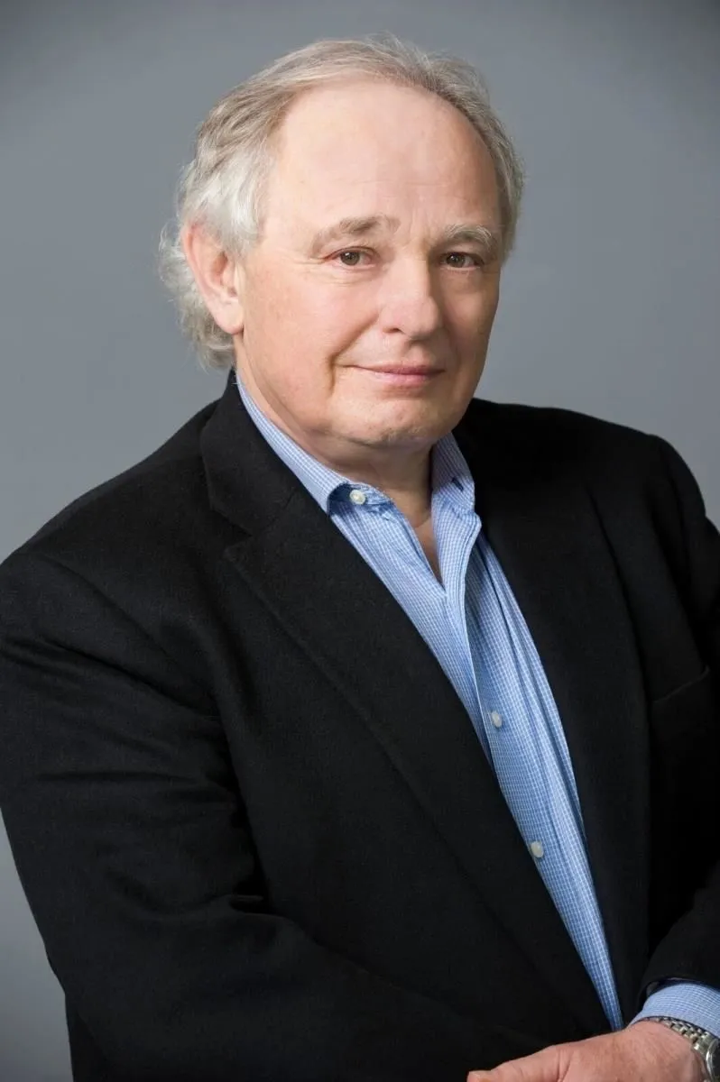 Business 5 image HENLEY & STRAUB LLP