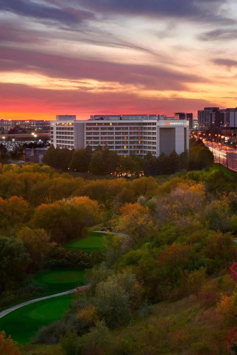Business 27 image TORONTO AIRPORT MARRIOTT HOTEL